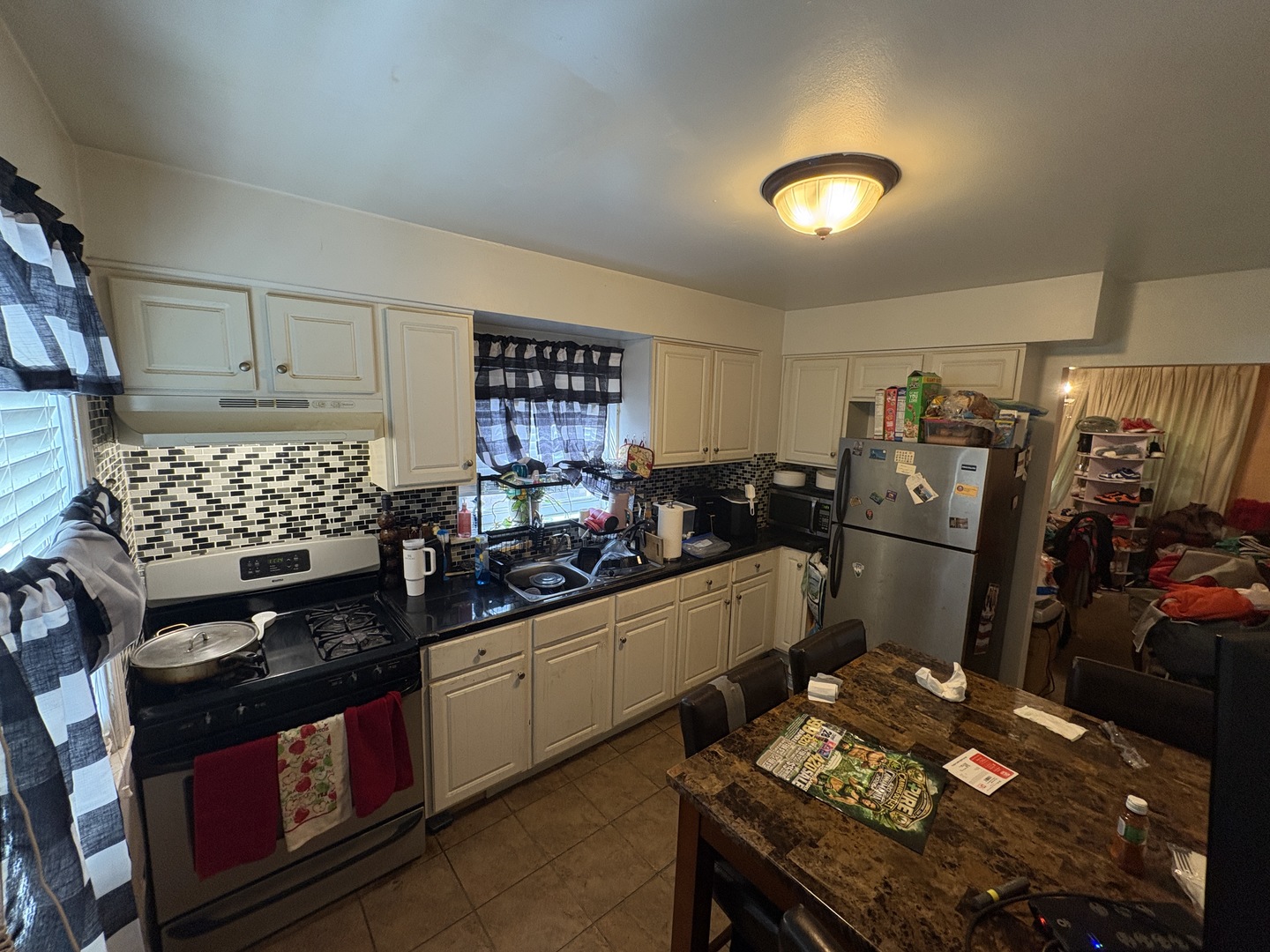 12553 S Lowe Street Property Photo 4