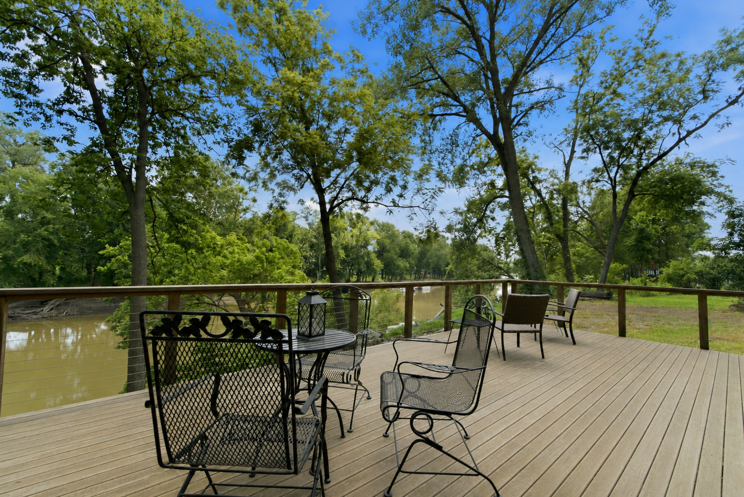 2437 N 1480 East Road Property Photo 7
