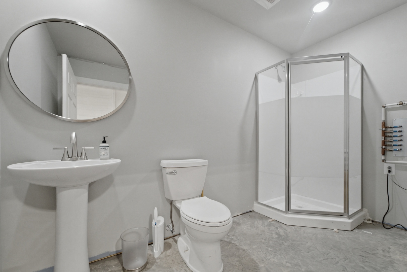2437 N 1480 East Road Property Photo 38