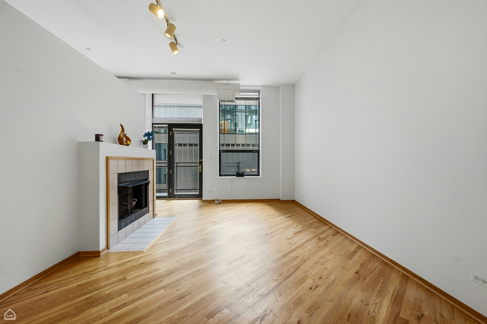 910 S Michigan Avenue 617 Property Photo 7