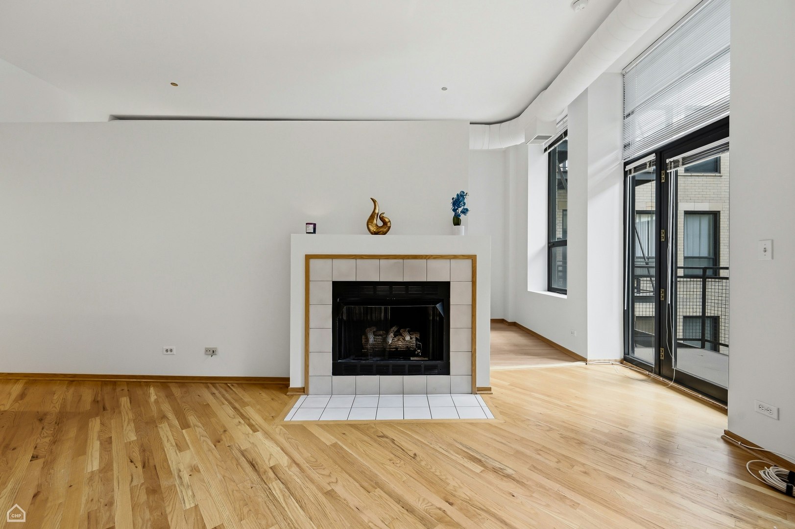910 S Michigan Avenue 617 Property Photo 9