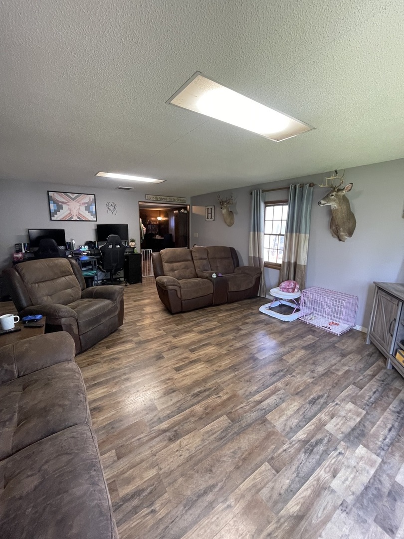 215 Jefferson Street Property Photo 10