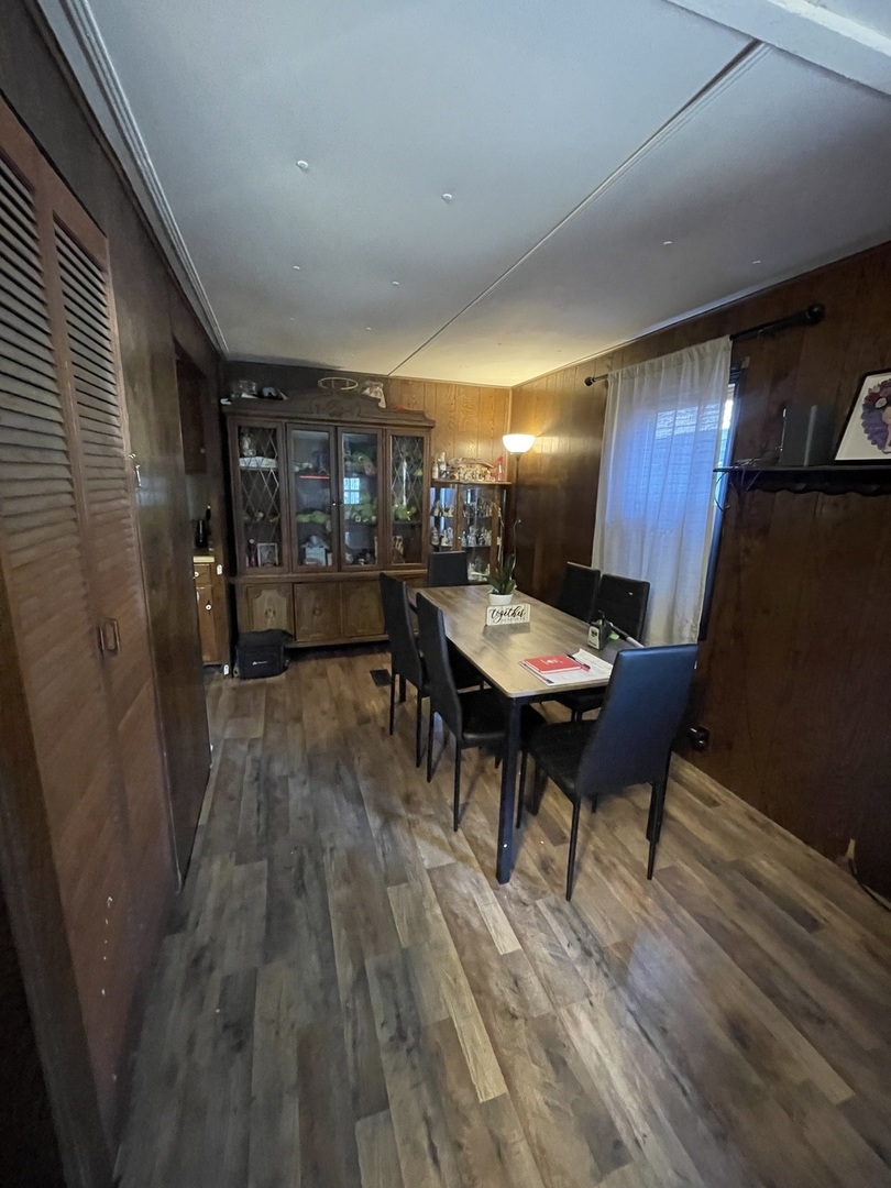 215 Jefferson Street Property Photo 13
