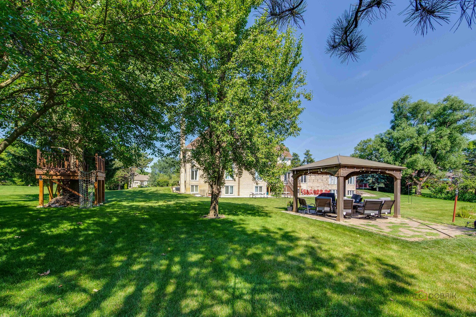14 Pentwater Drive Property Photo 34