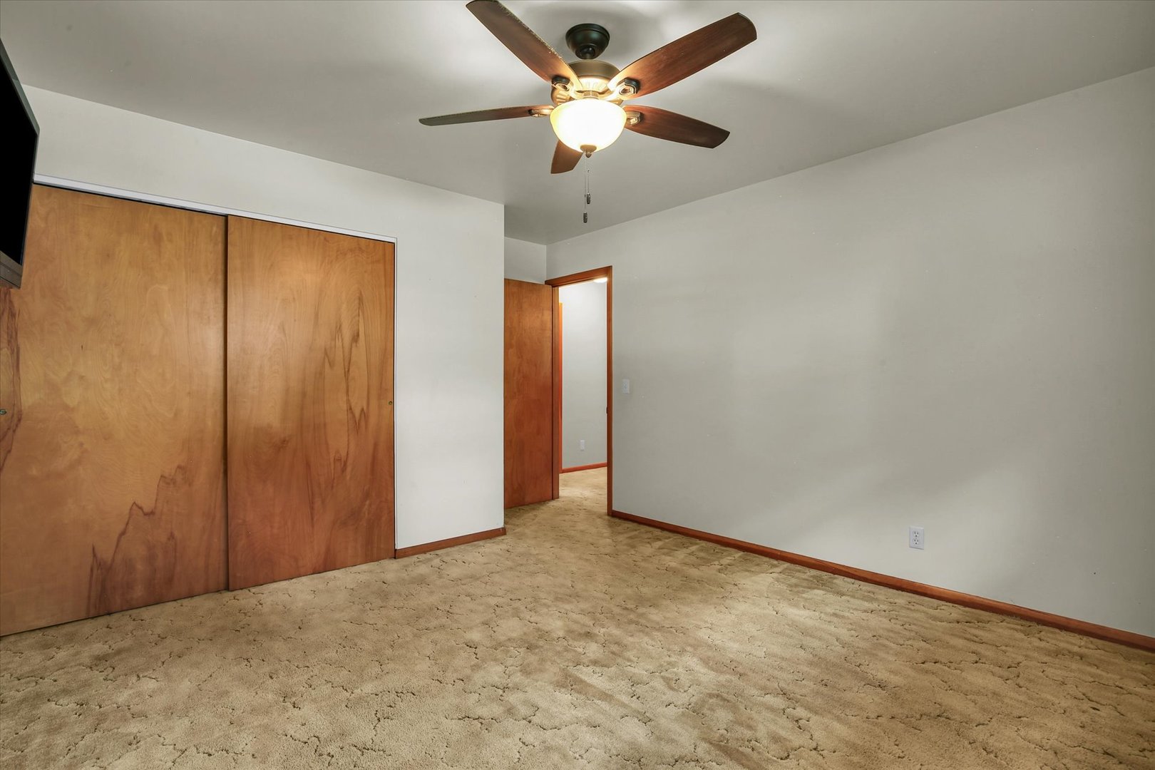 207 E Ensey Street Property Photo 24
