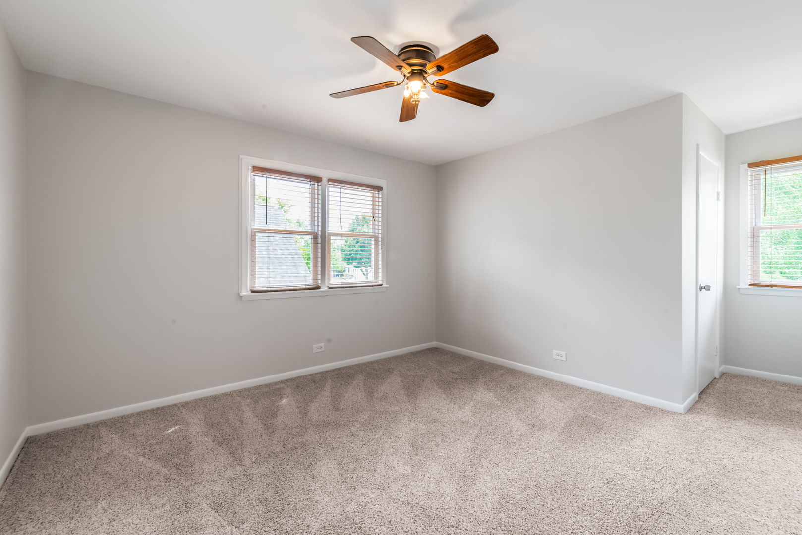 537 N Walnut Street Property Photo 13