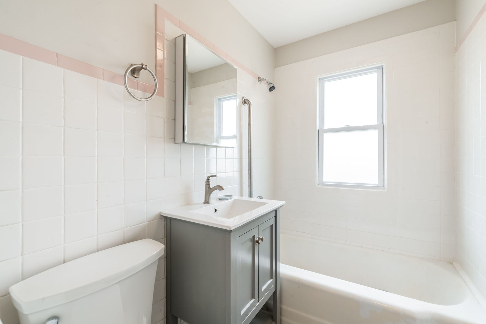 537 N Walnut Street Property Photo 16