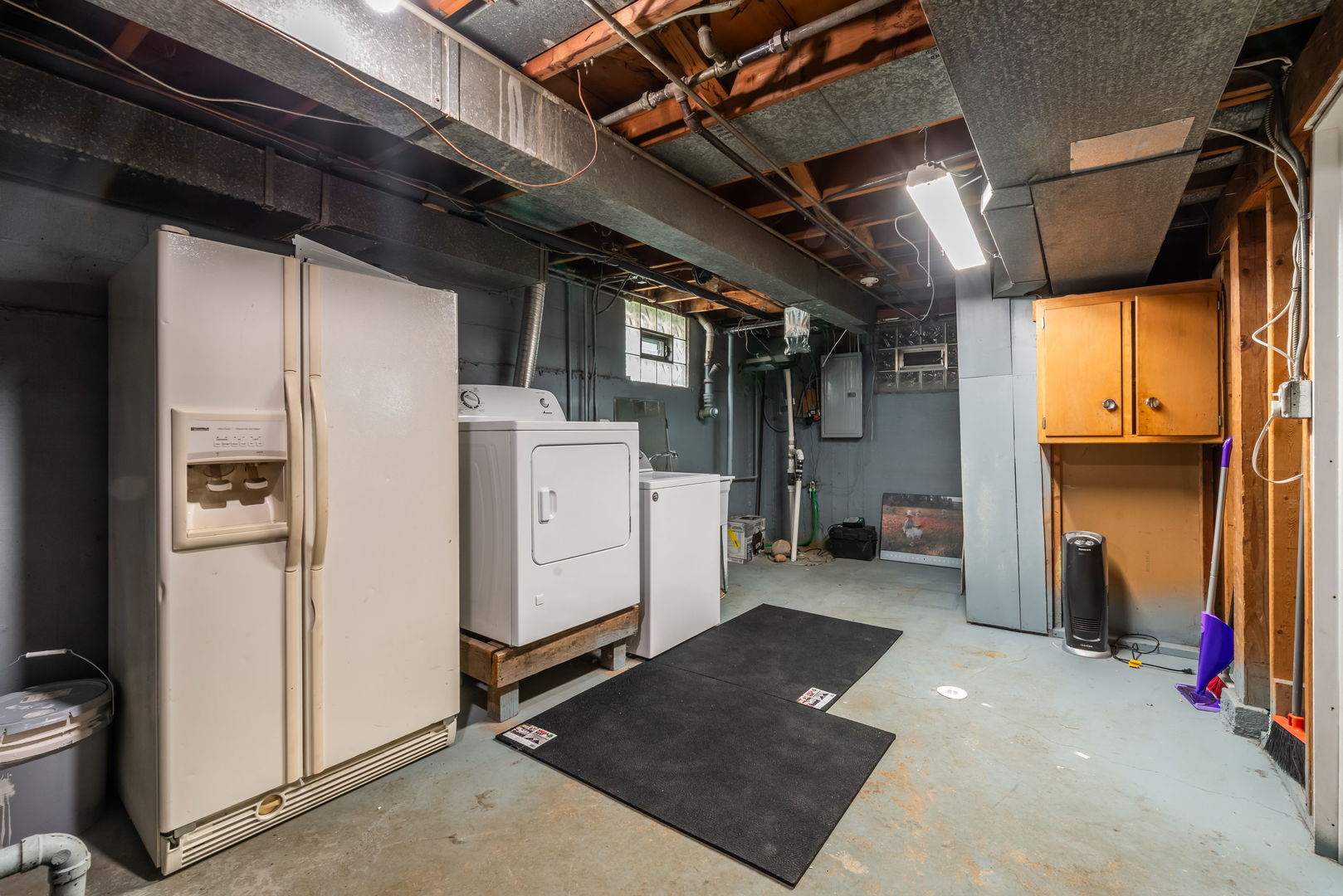 537 N Walnut Street Property Photo 23