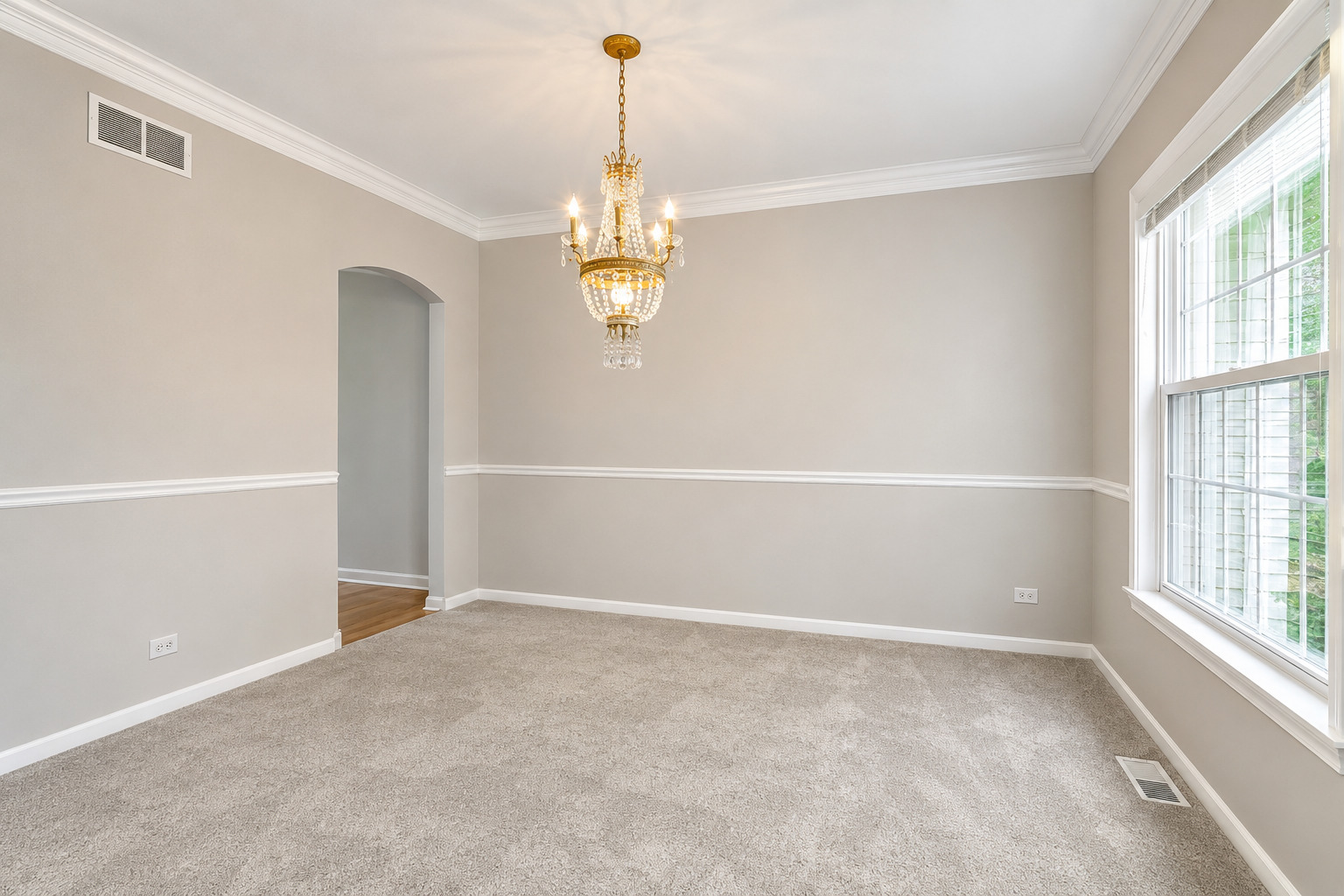 445 Kelly Avenue Property Photo 10
