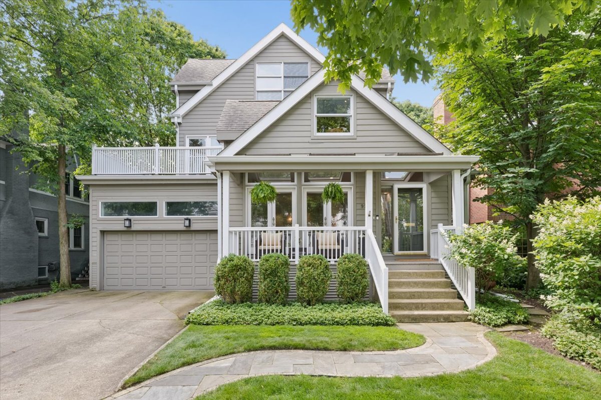 922 Ash Street Property Photo 1