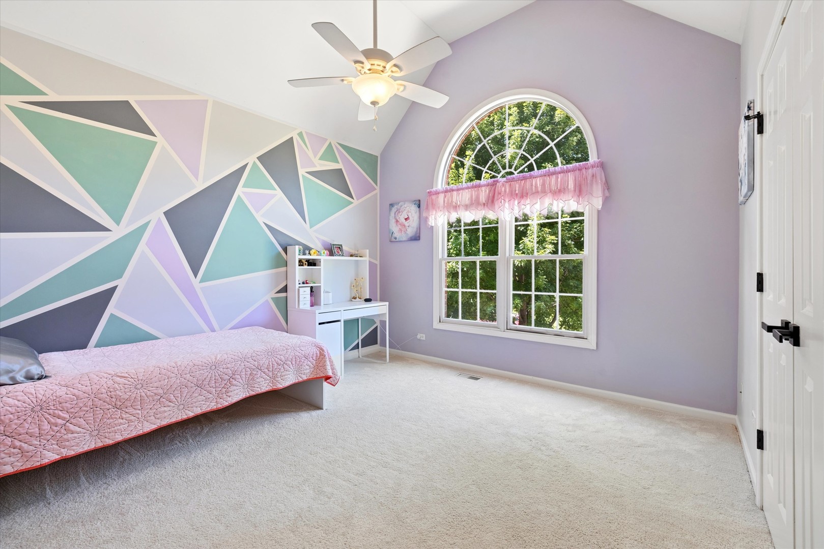 8709 Shade Tree Circle Property Photo 17