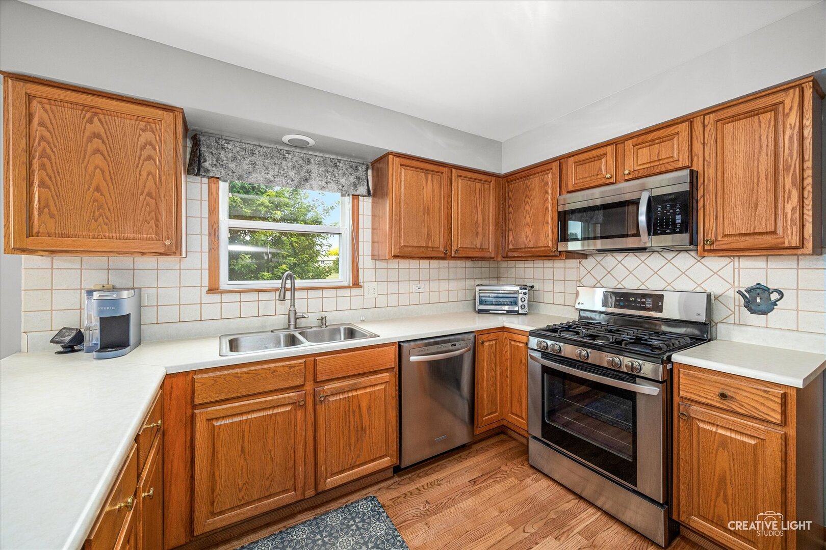 1472 Anvil Court Property Photo 6