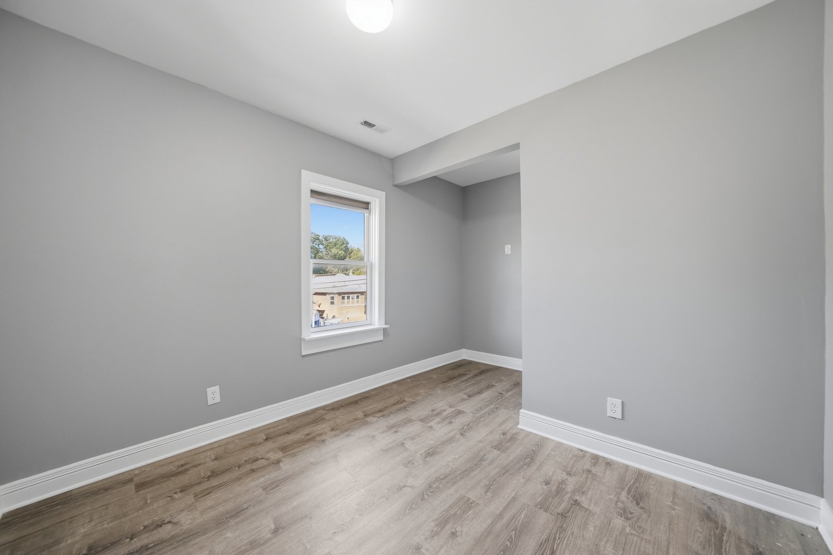 11715 S Parnell Avenue Property Photo 13