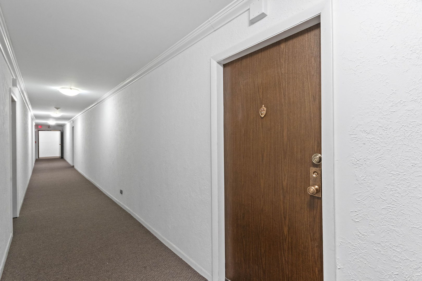 2100 Valencia Drive 300b Property Photo 2