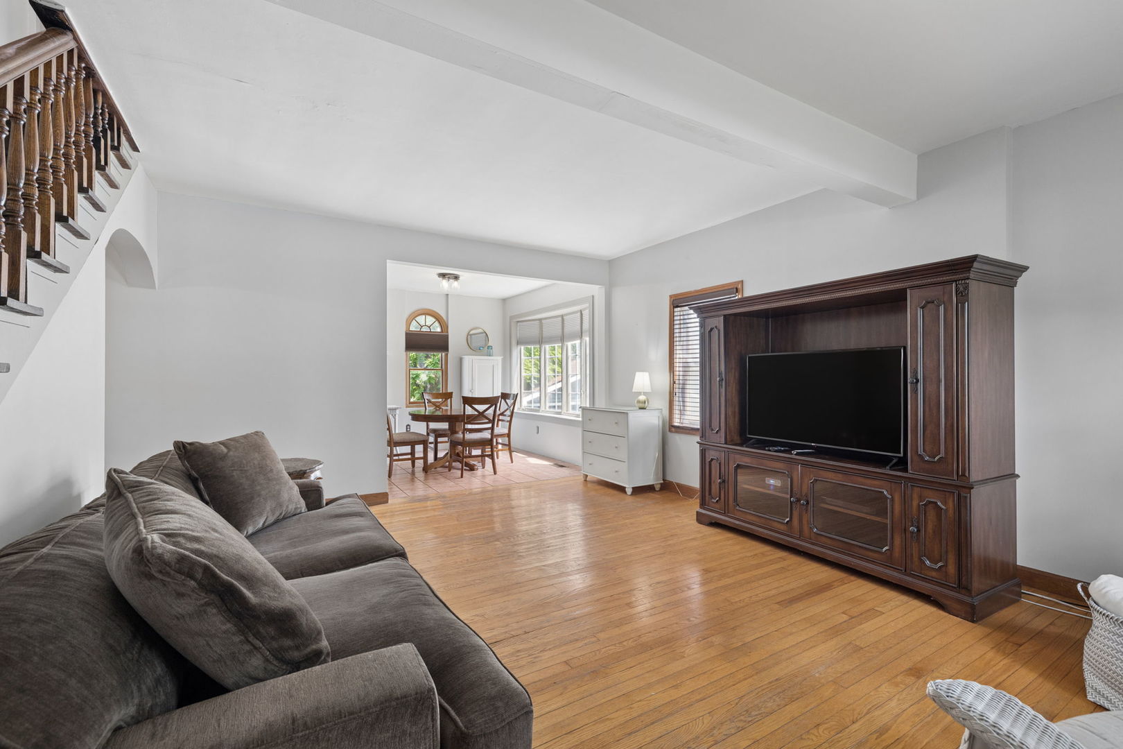 4417 Yender Avenue Property Photo 9