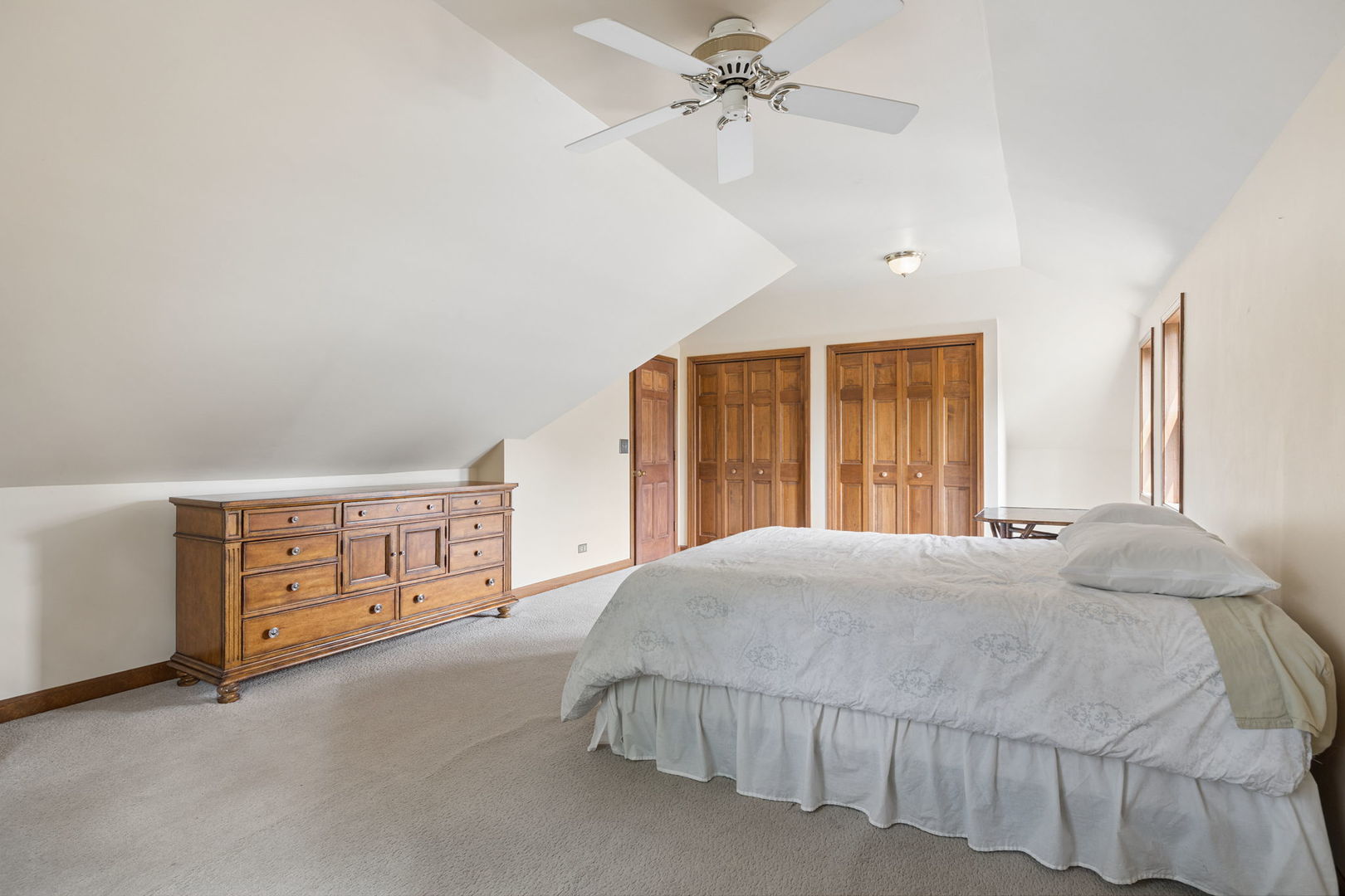4417 Yender Avenue Property Photo 18