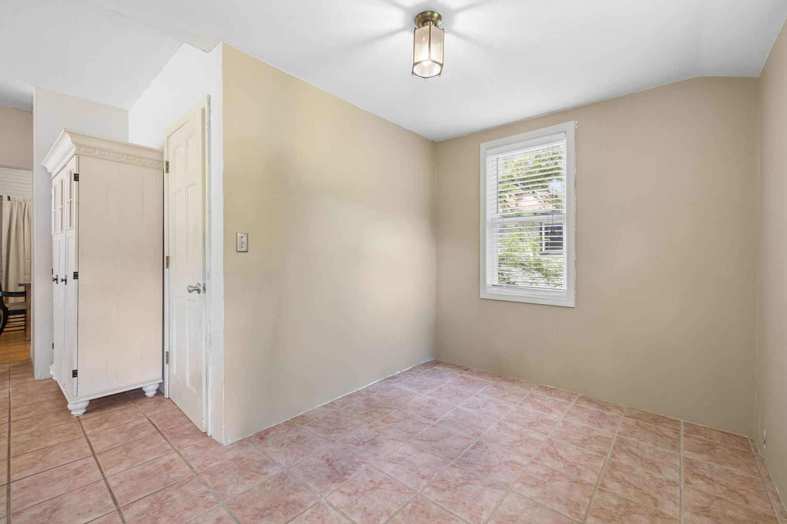 4417 Yender Avenue Property Photo 21