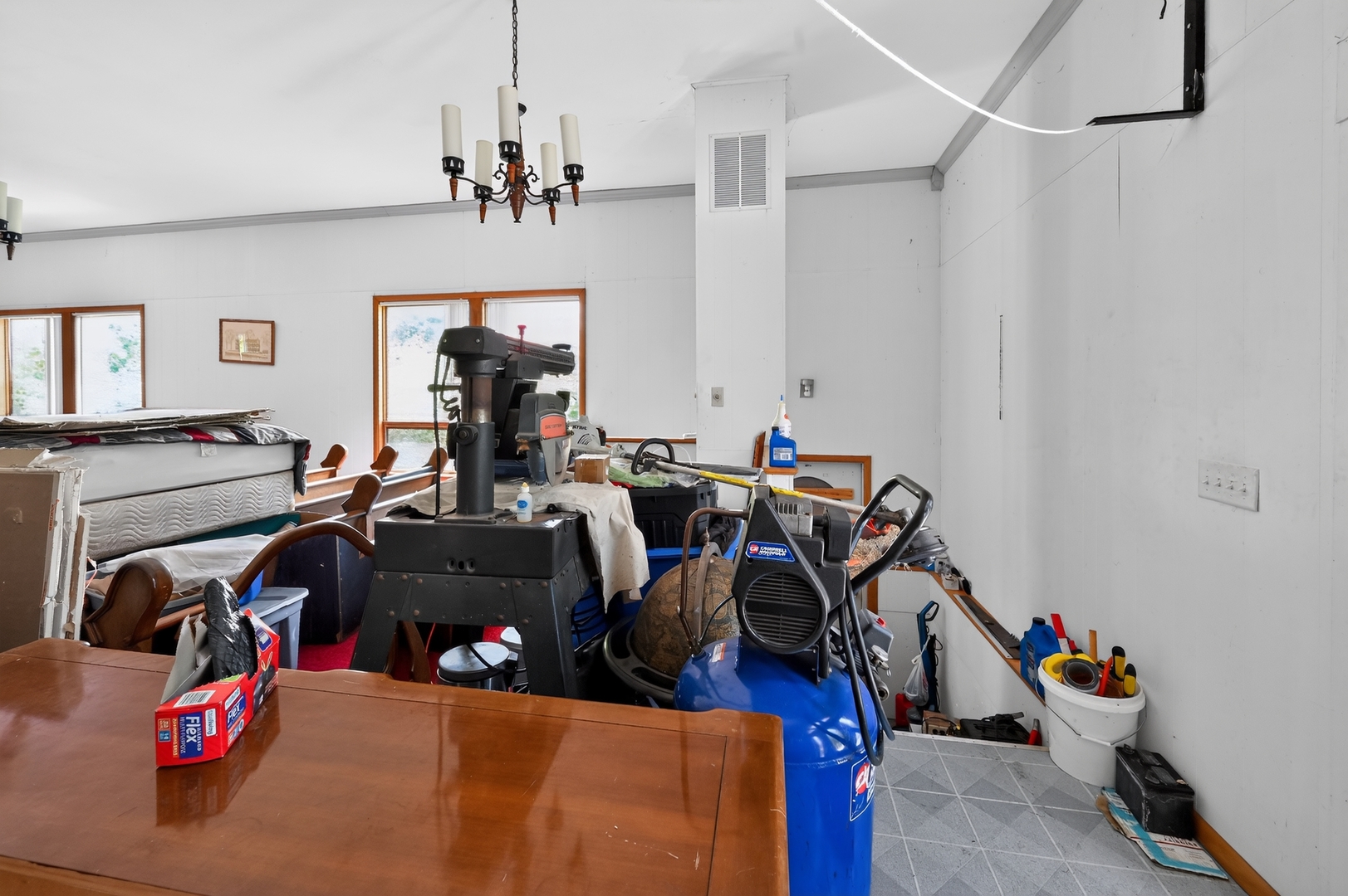 2067 Shaw Road Property Photo 13