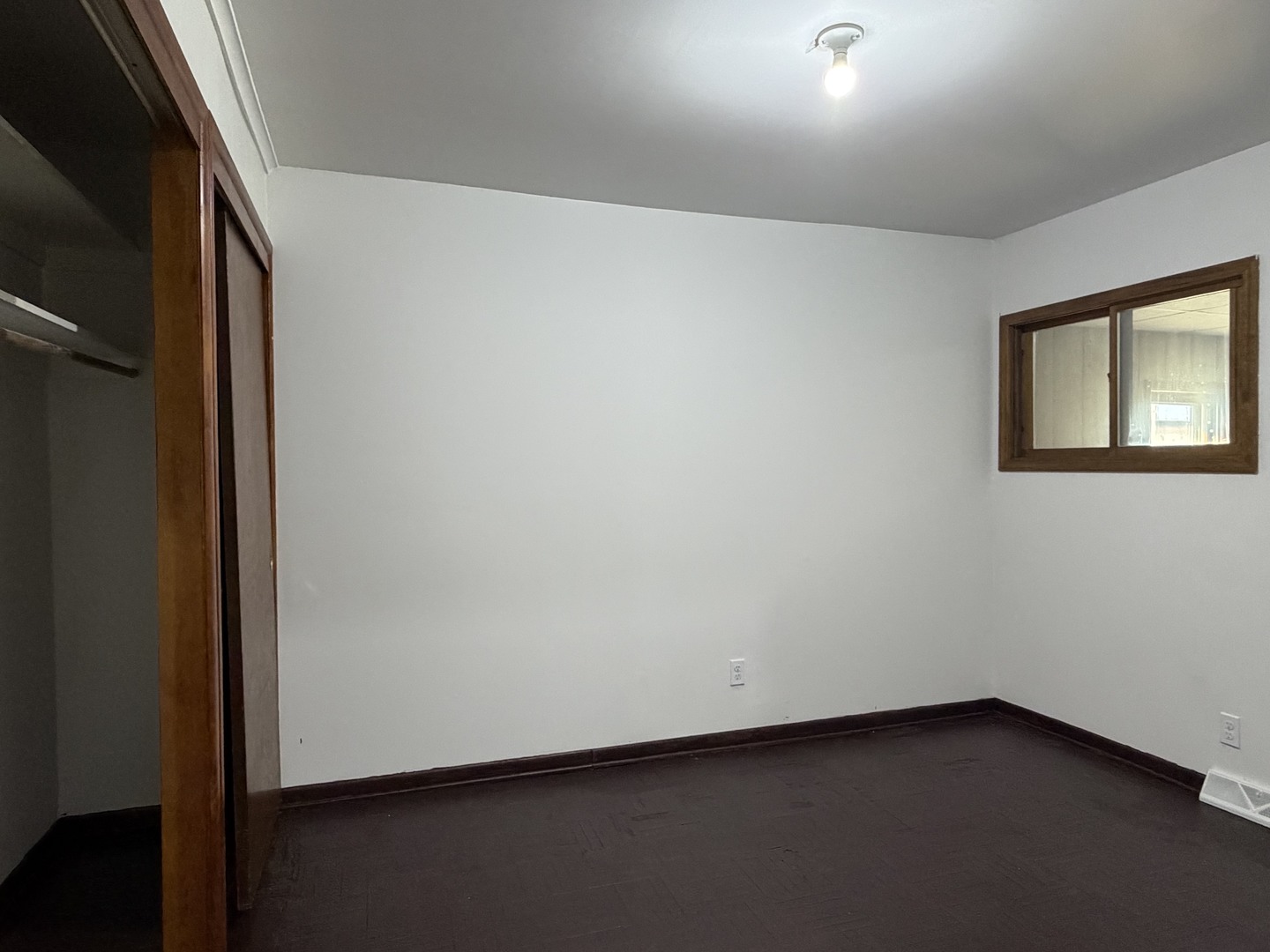 694 N Elm Street Property Photo 11