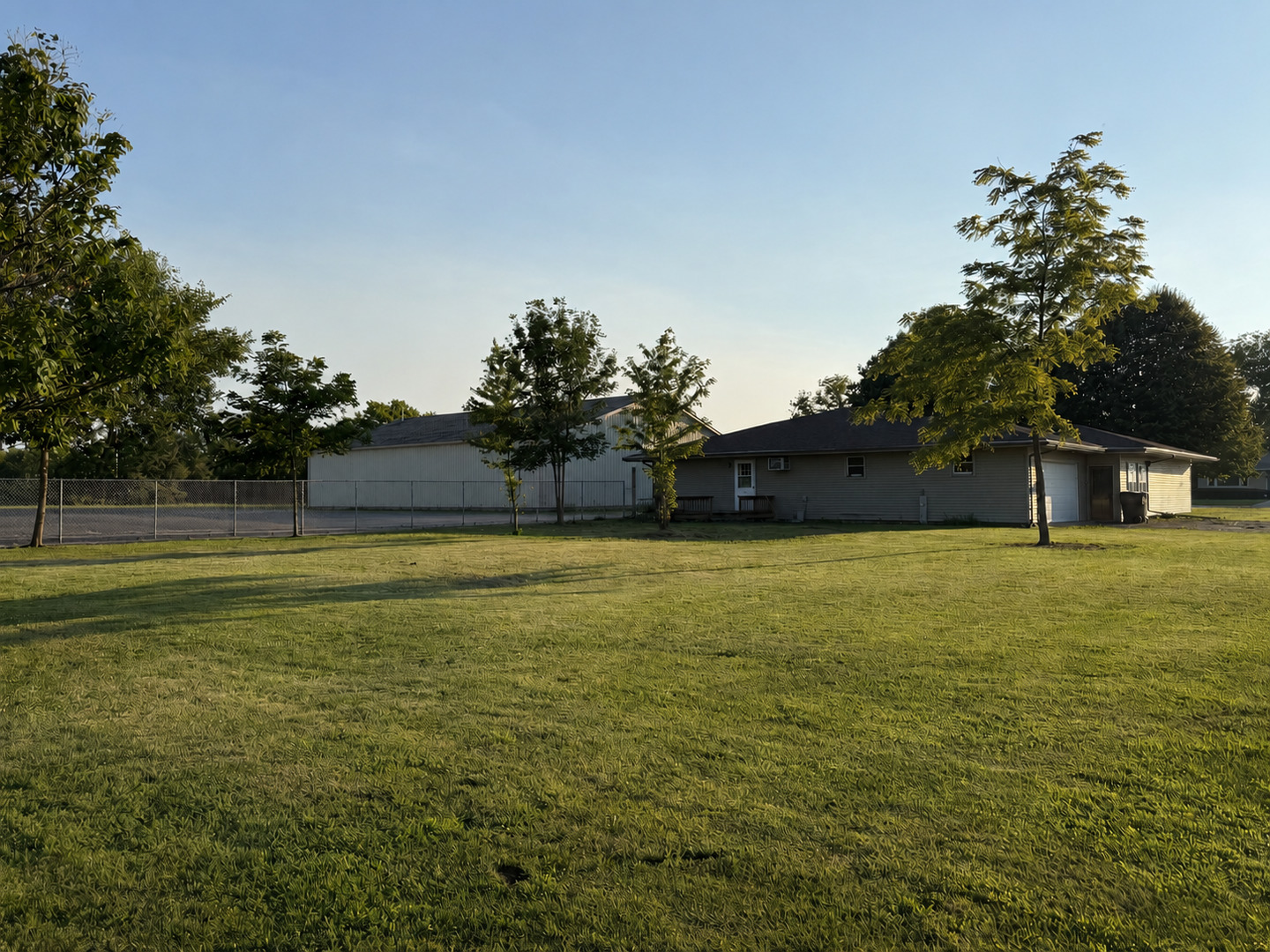 694 N Elm Street Property Photo 21