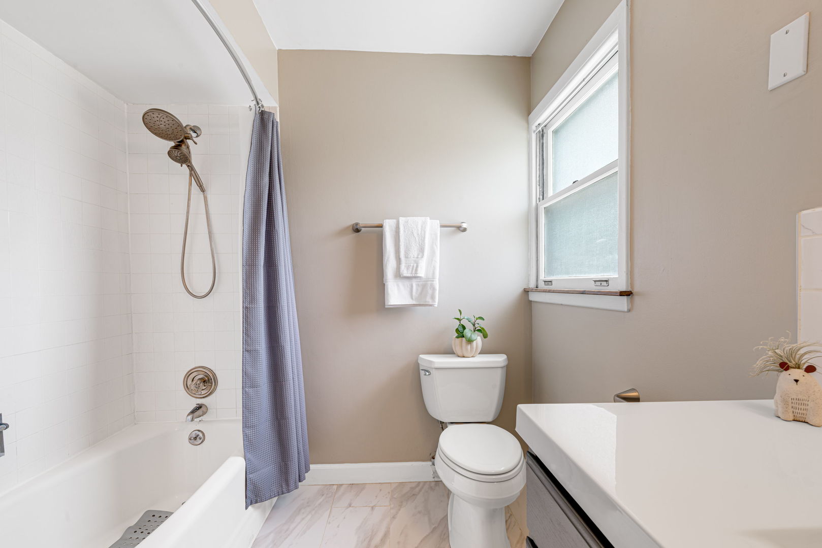 3504 Illinois Road Property Photo 19