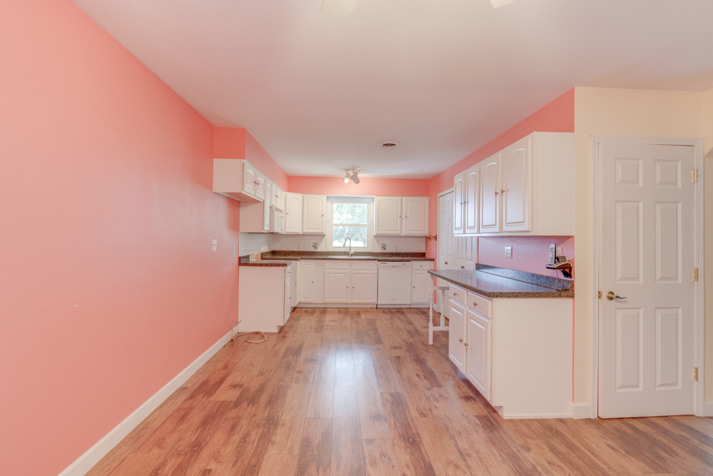 1104 Airport Road Property Photo 18