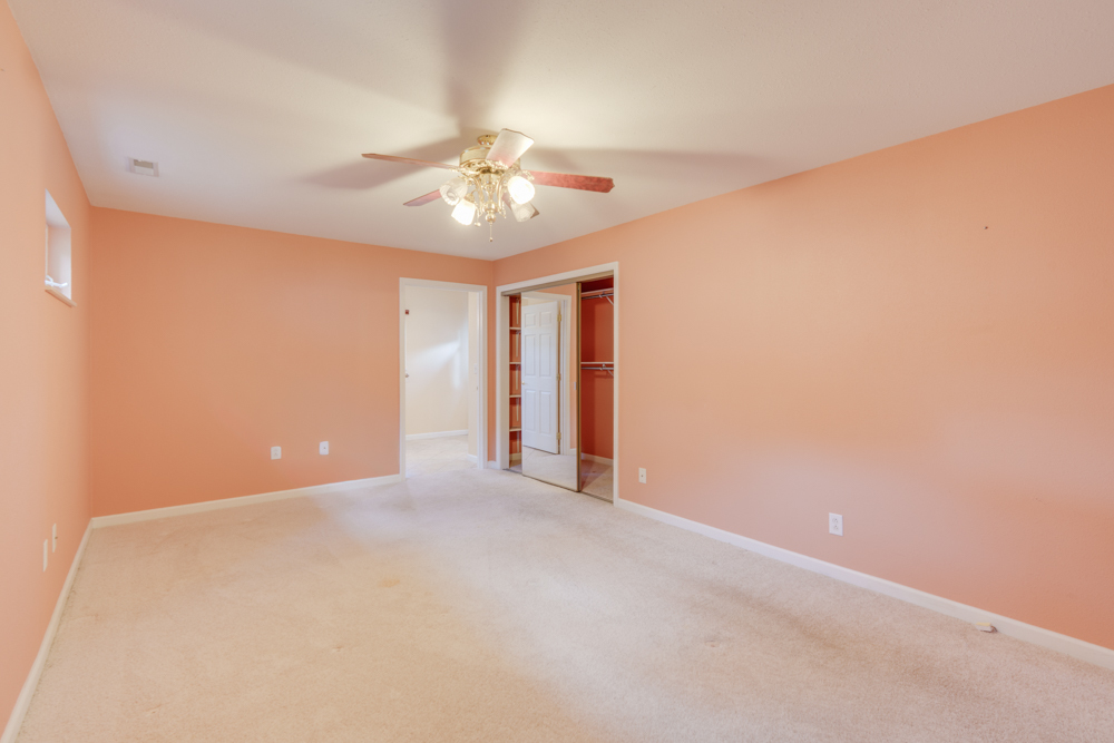 1104 Airport Road Property Photo 32