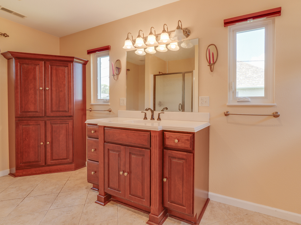1104 Airport Road Property Photo 34