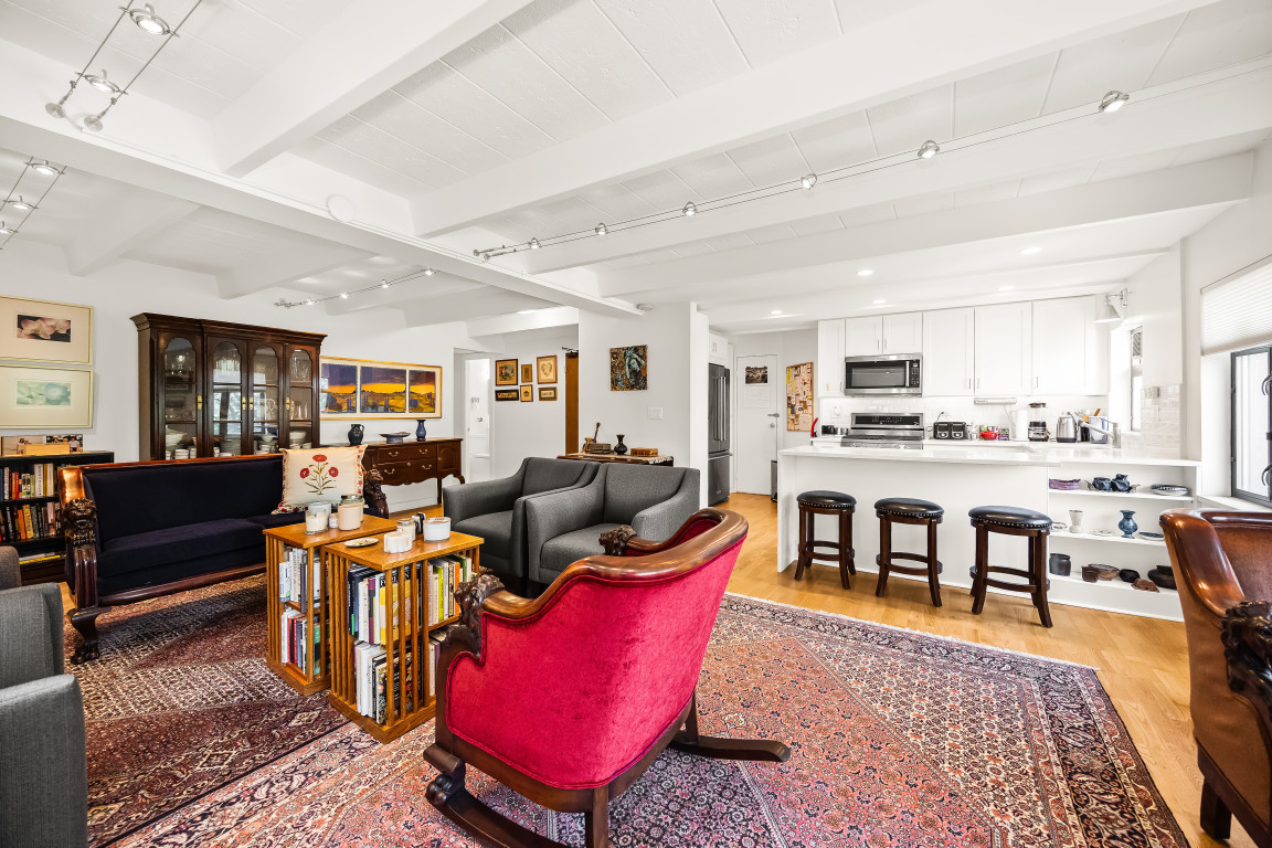 1856 Sherman Avenue 7sc Property Photo 4
