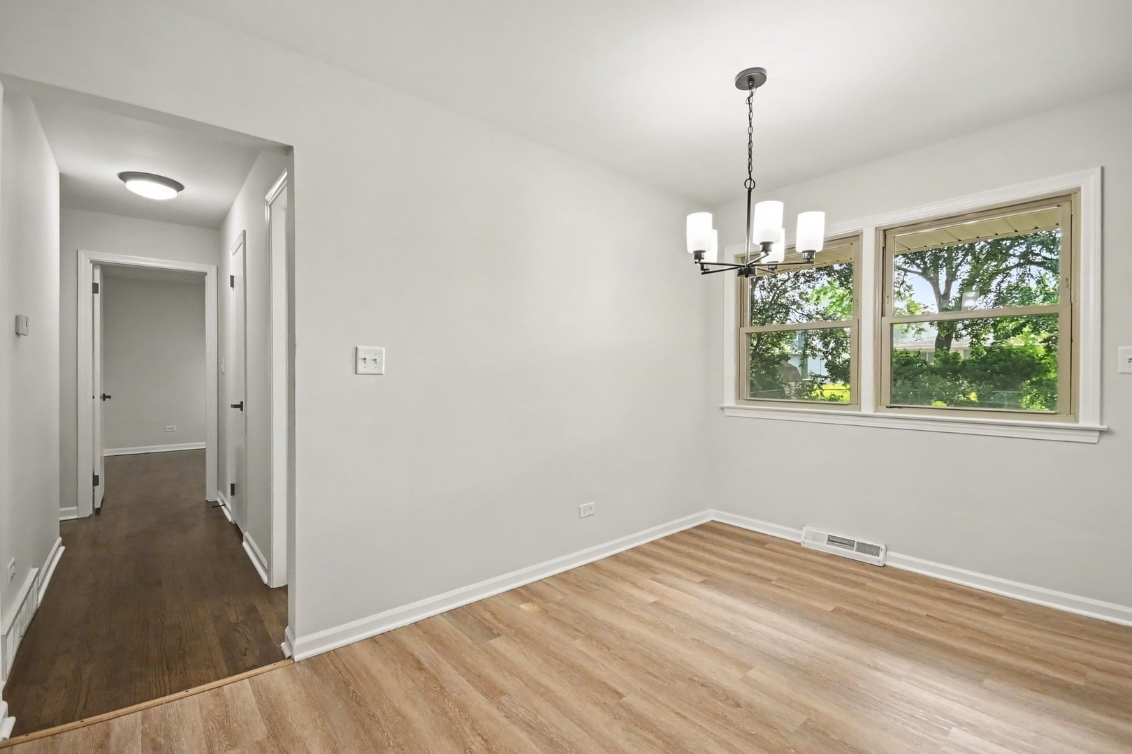 209 Maureen Drive Property Photo 7