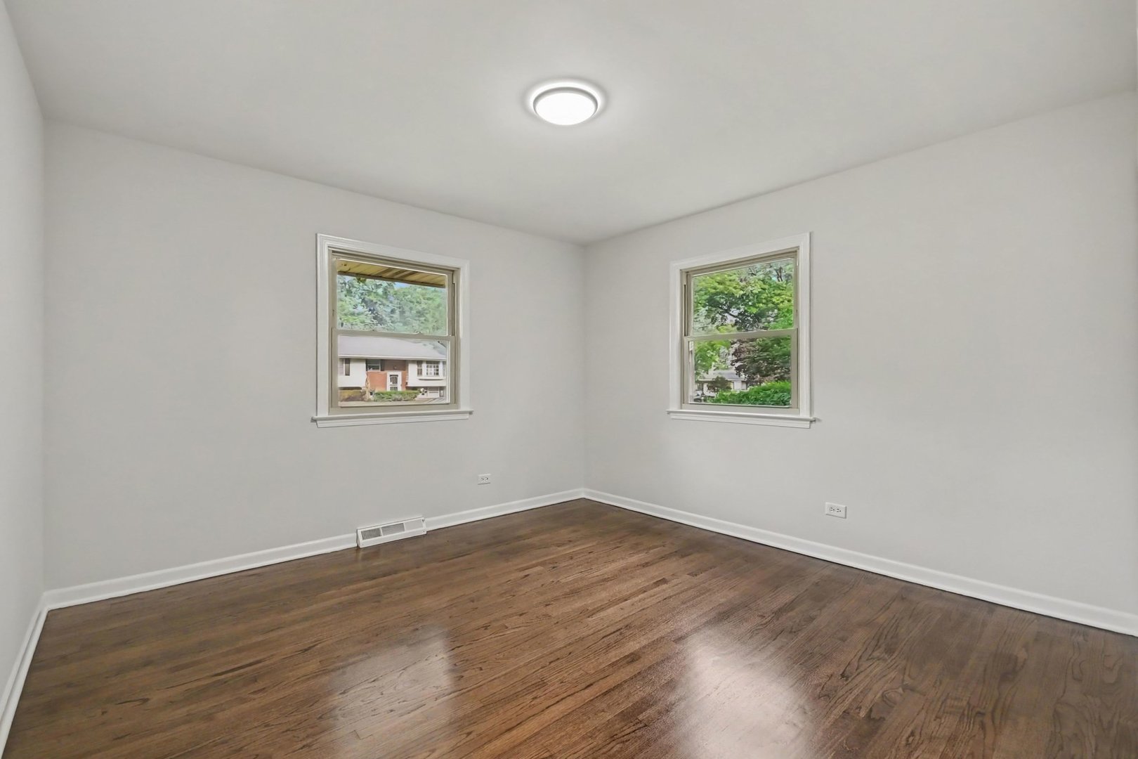 209 Maureen Drive Property Photo 11
