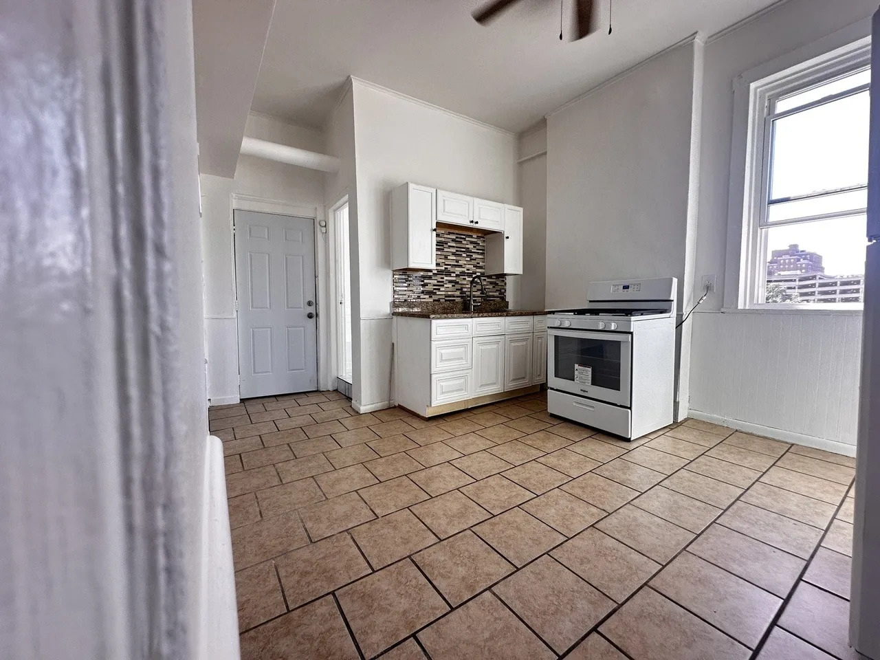 1448 S Rockwell Avenue Property Photo 32