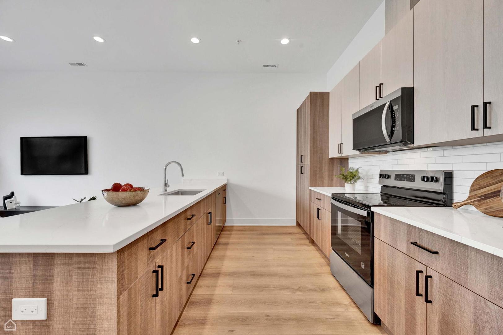 12705038 Property Photo 7
