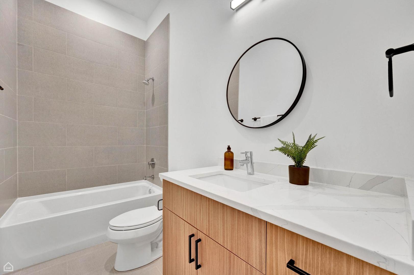 12705038 Property Photo 10