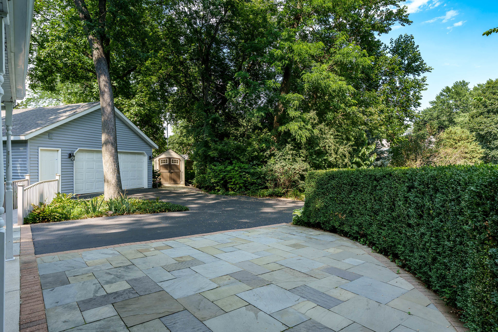 203 S Ulster Property Photo 6