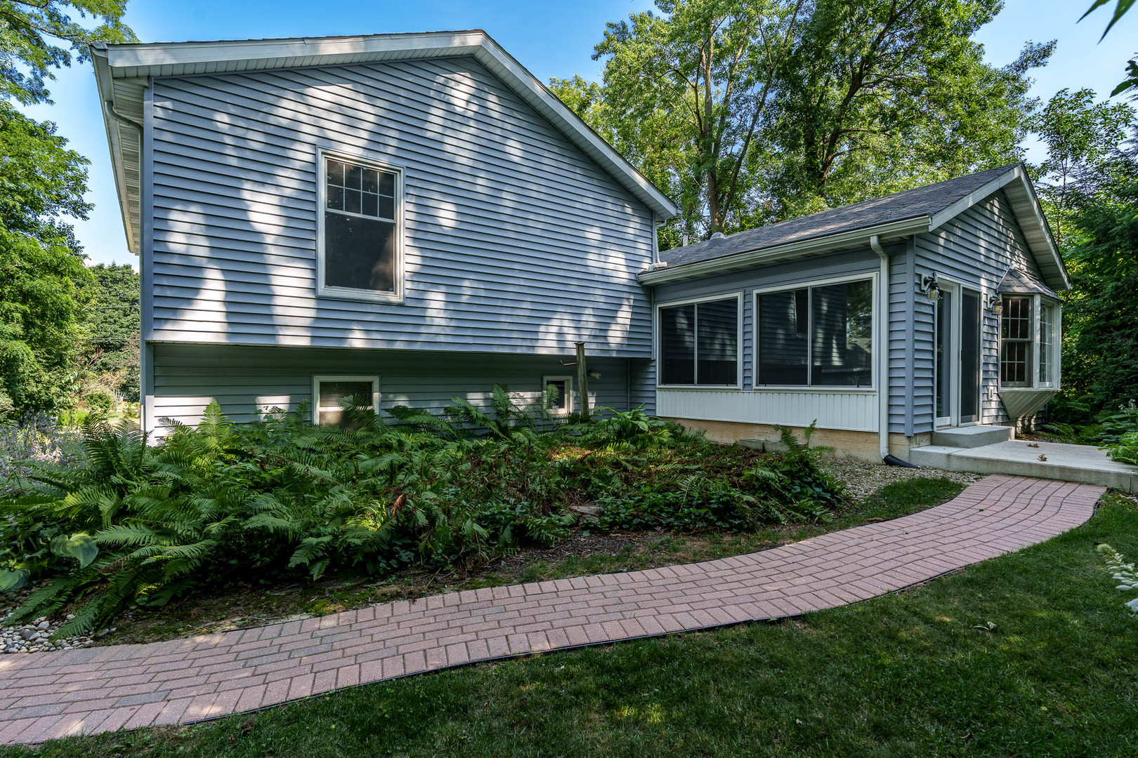 203 S Ulster Property Photo 10