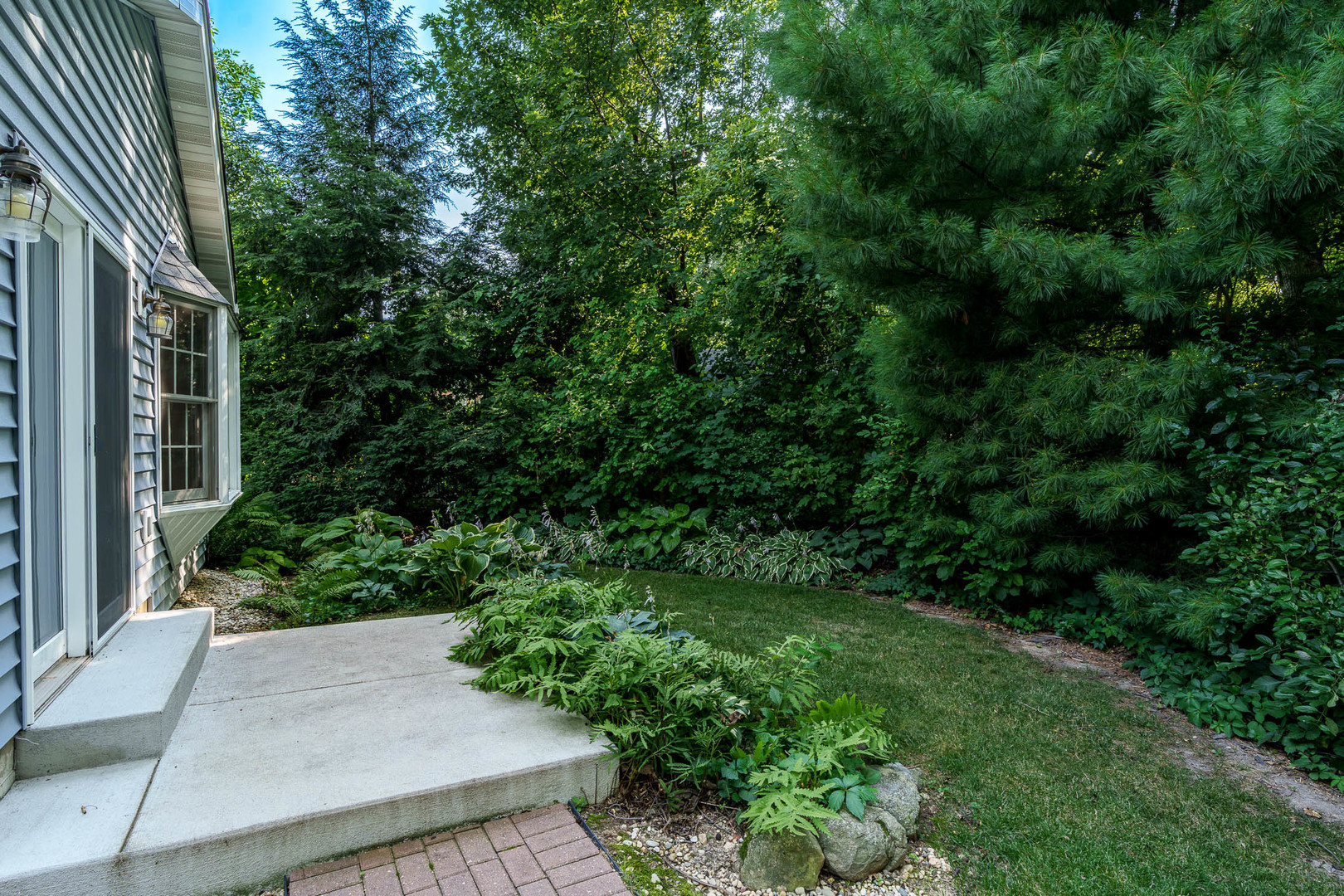 203 S Ulster Property Photo 11