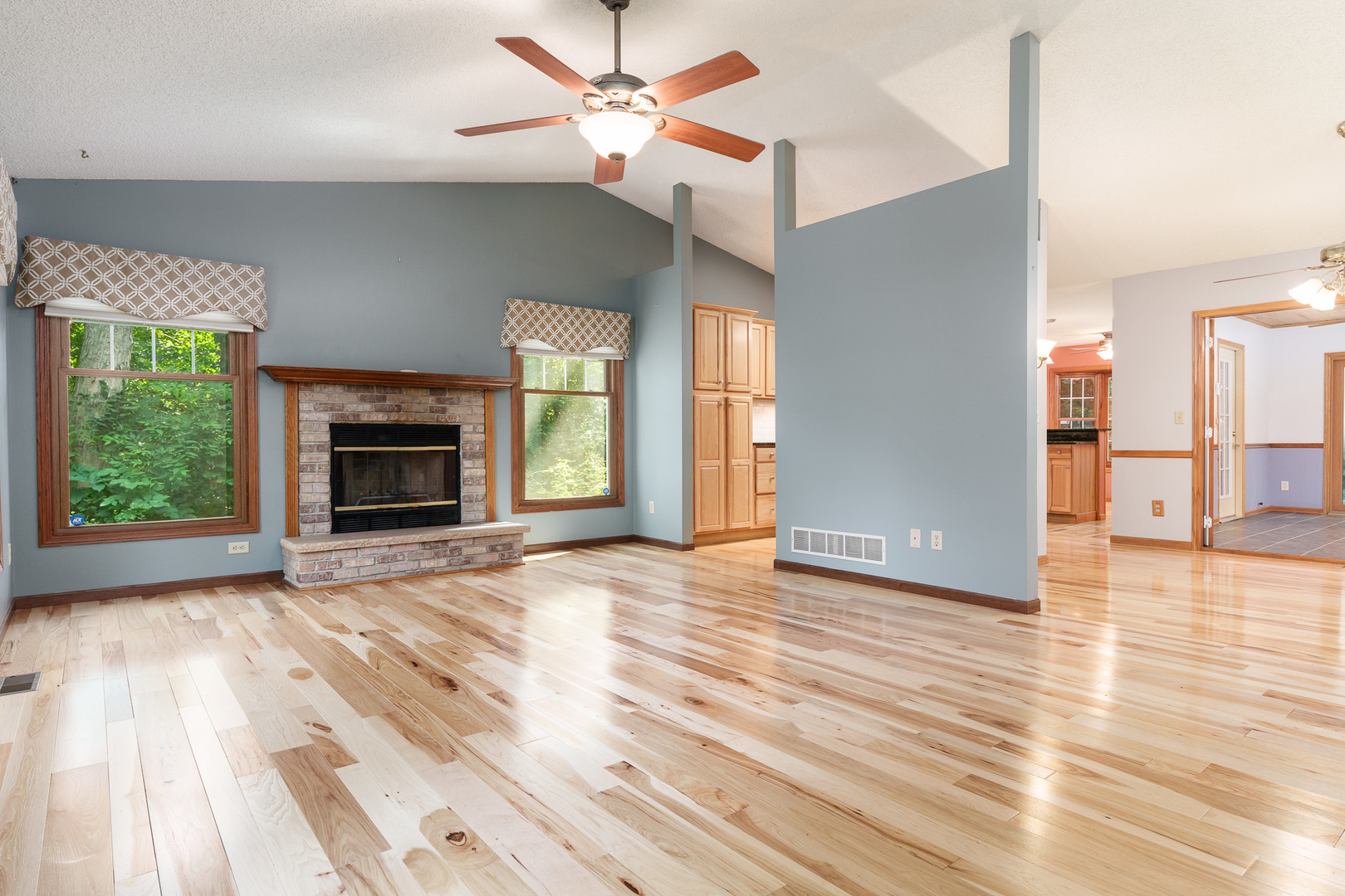 203 S Ulster Property Photo 17