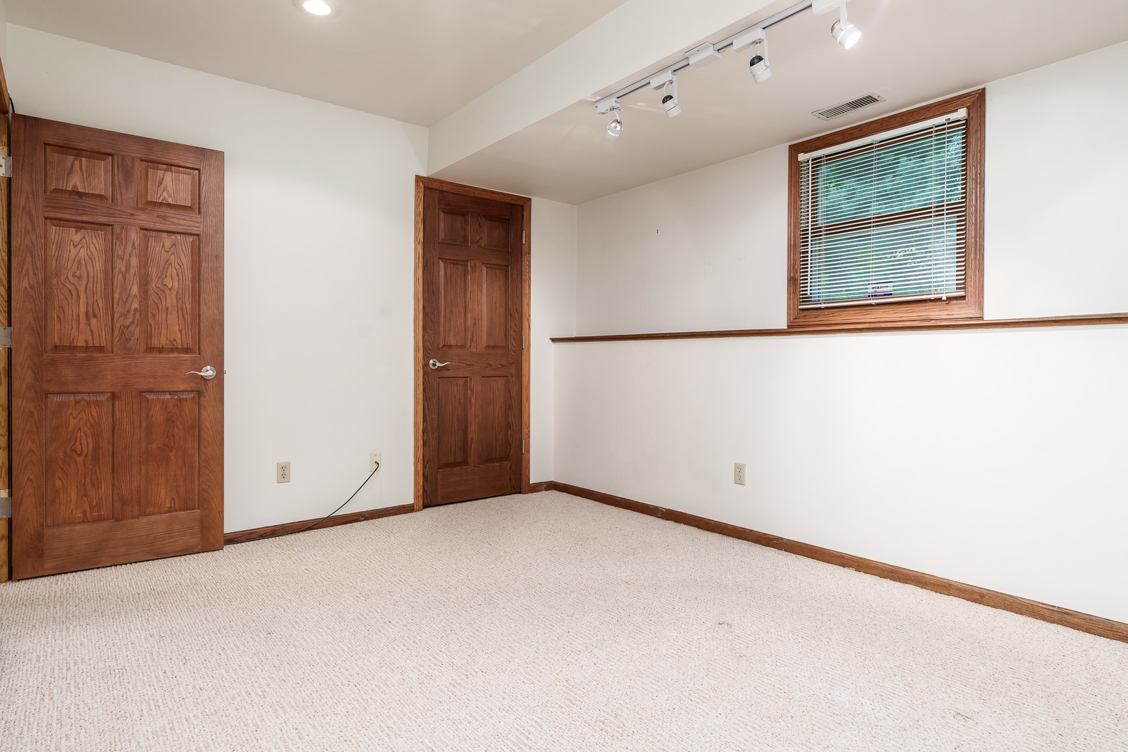 203 S Ulster Property Photo 47