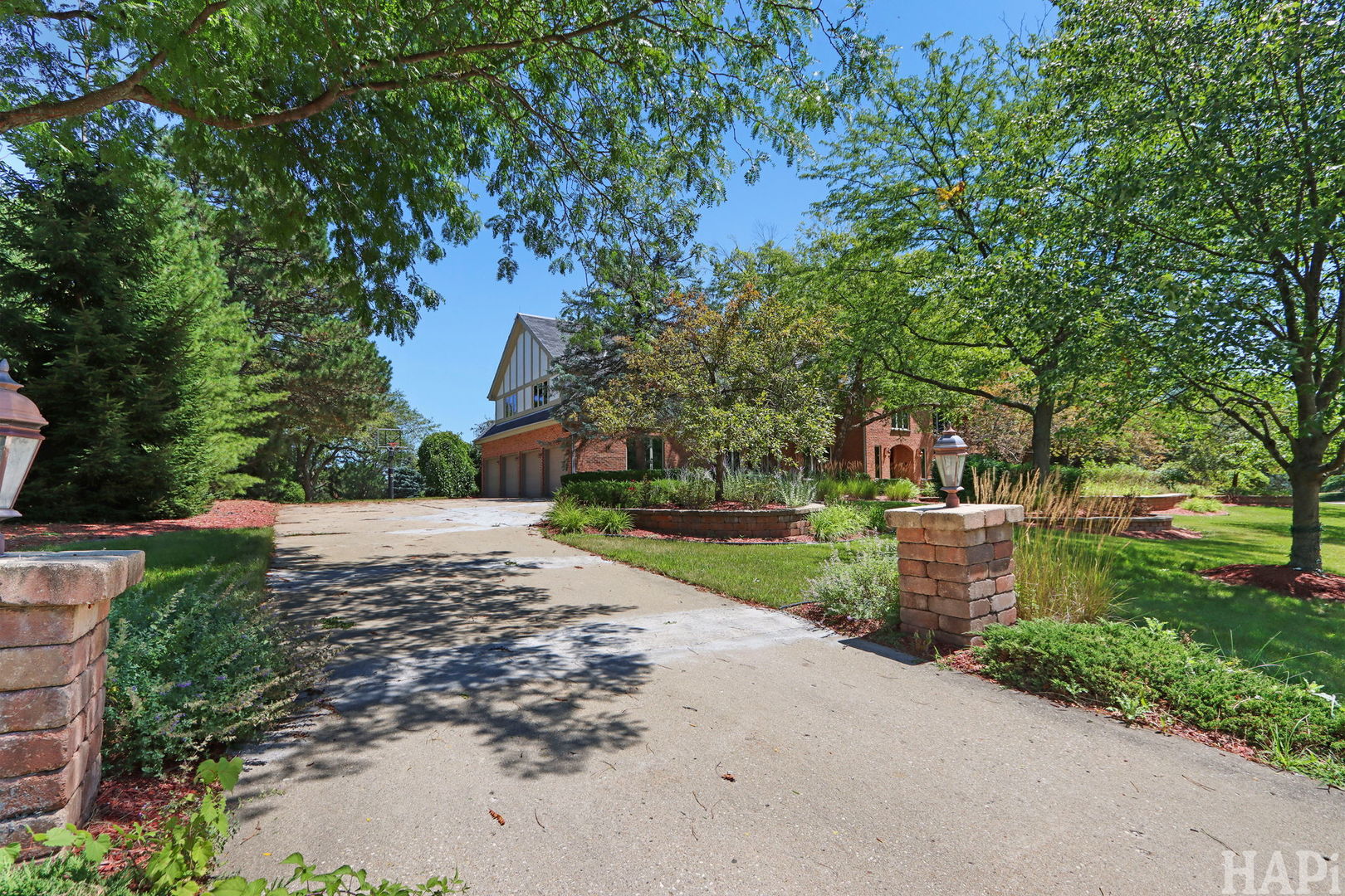 35 Revere Drive Property Photo 1