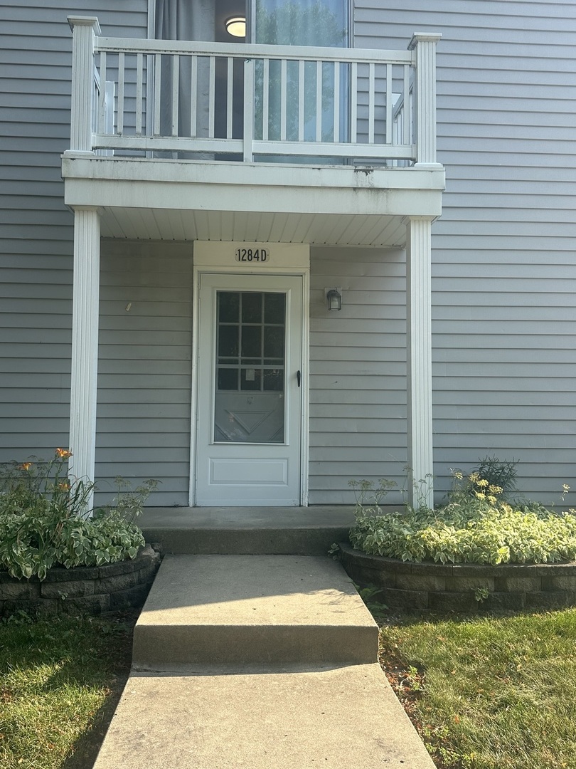 1284 Prairie Avenue D Property Photo 2