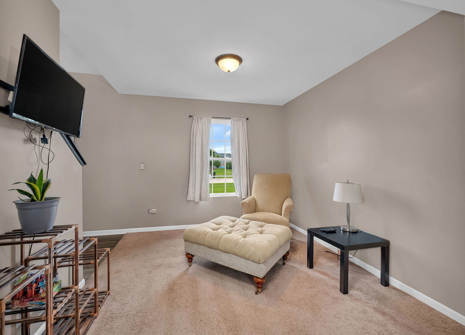 27337 W Deer Hollow Lane Property Photo 9