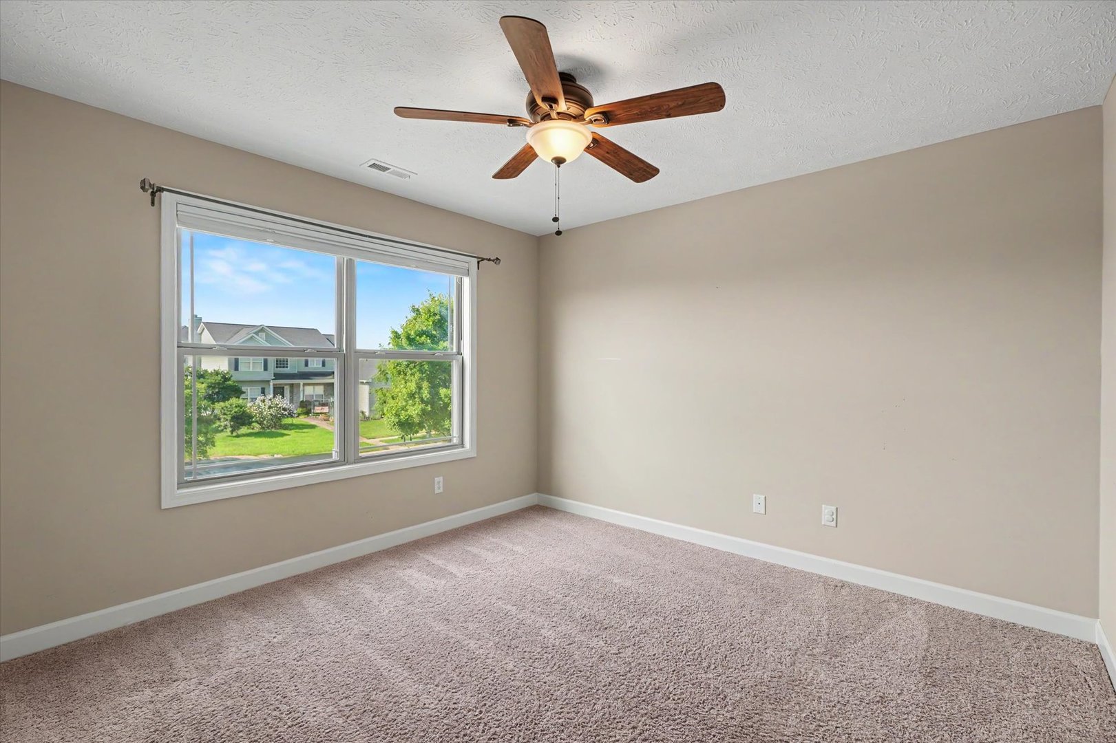 304 Preston Street Property Photo 27