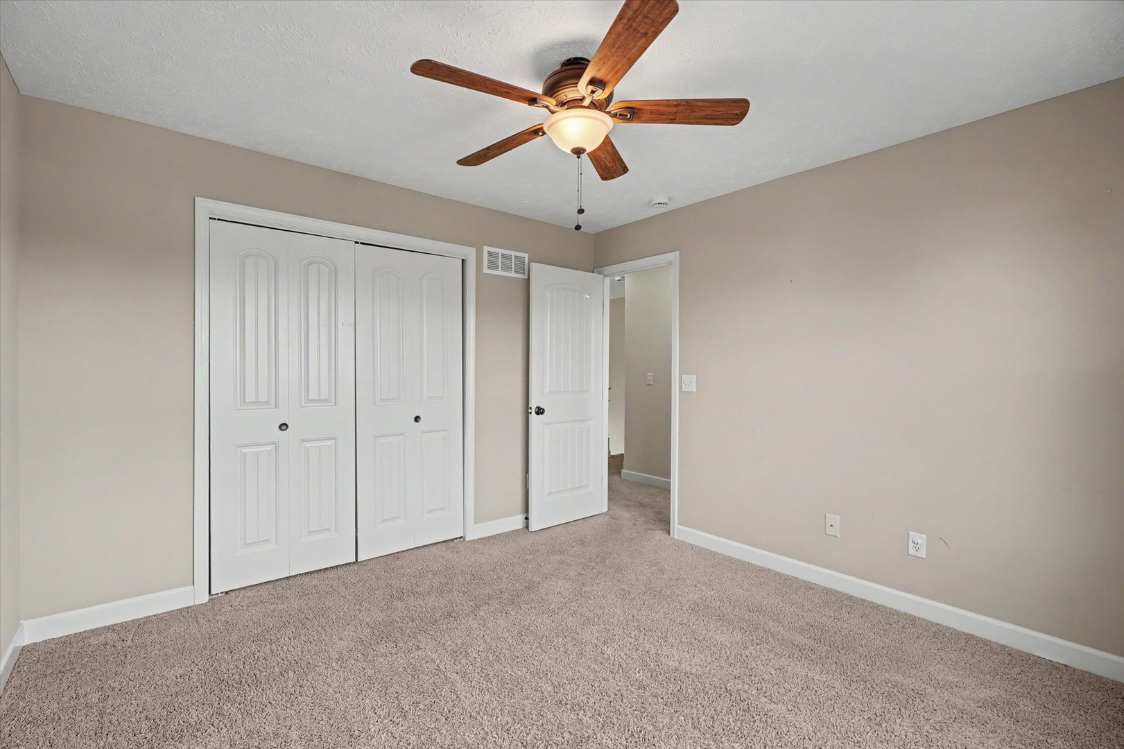 304 Preston Street Property Photo 28