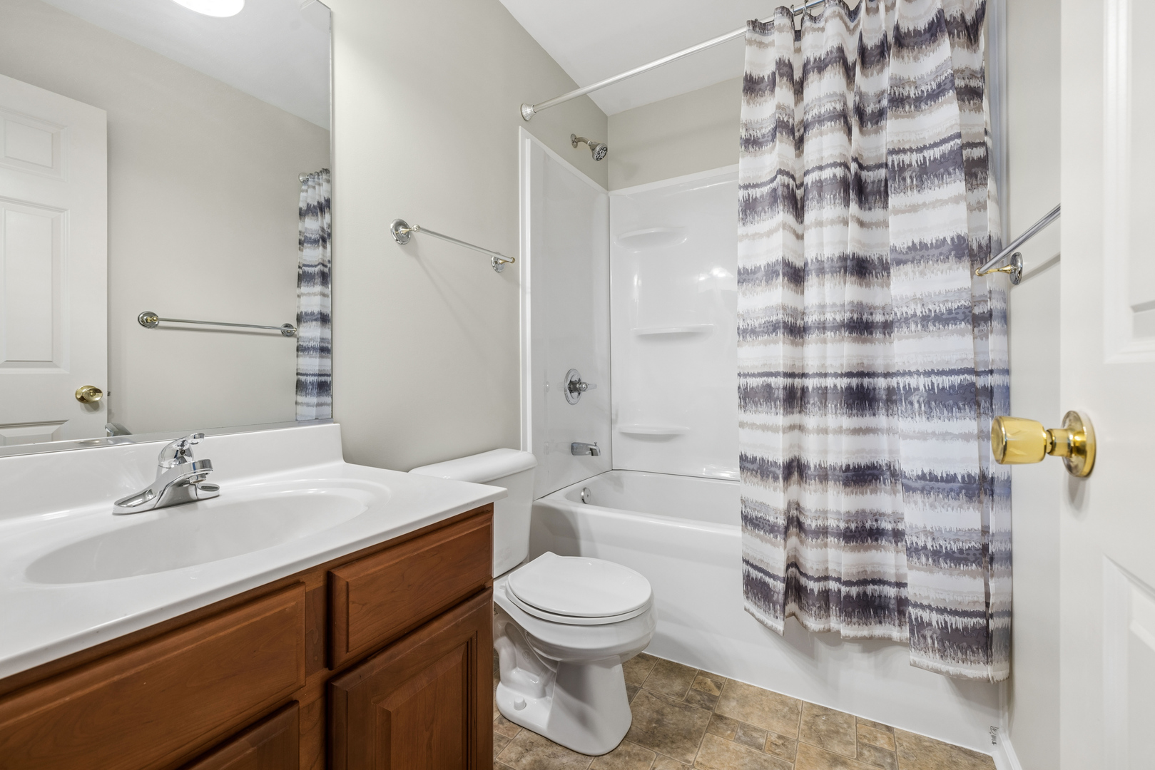 2312 W Cascade Circle Property Photo 16