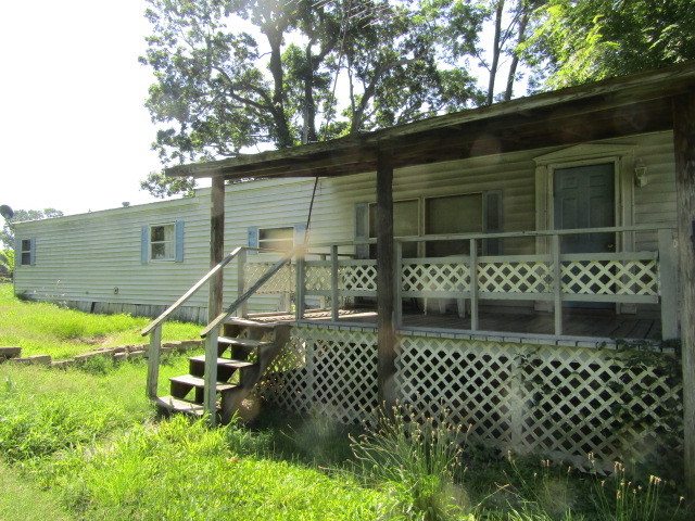 302 Dunn Street Property Photo 4