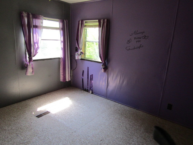 302 Dunn Street Property Photo 18