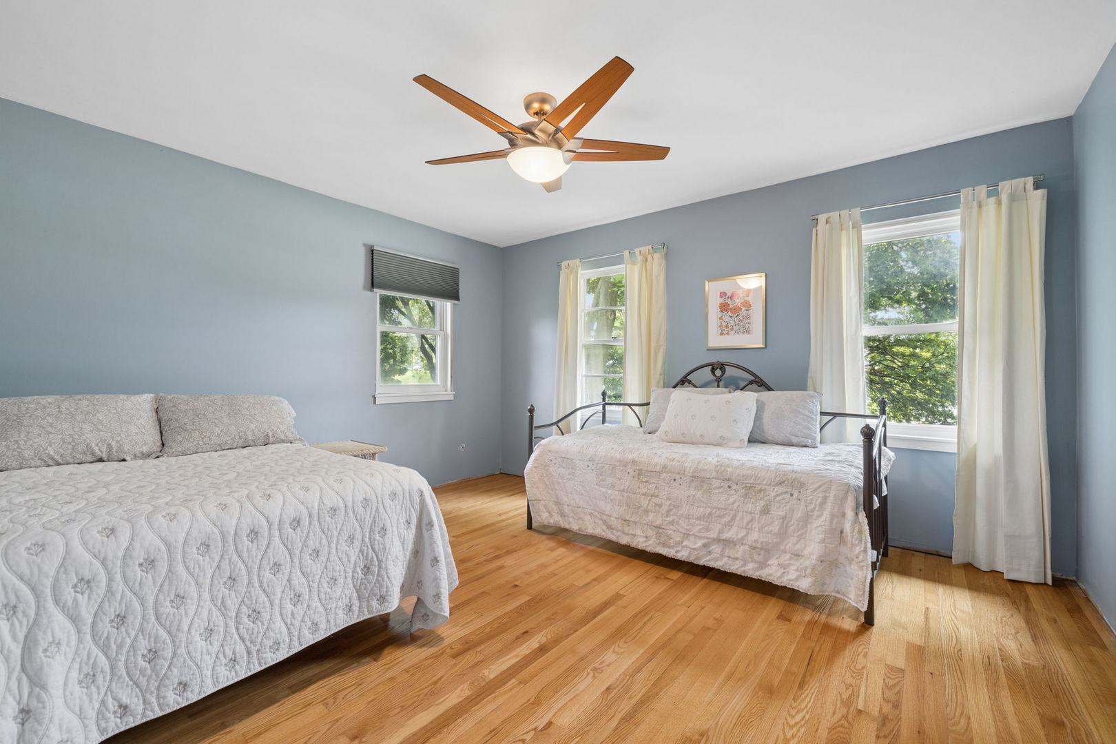 4415 Yender Avenue Property Photo 13