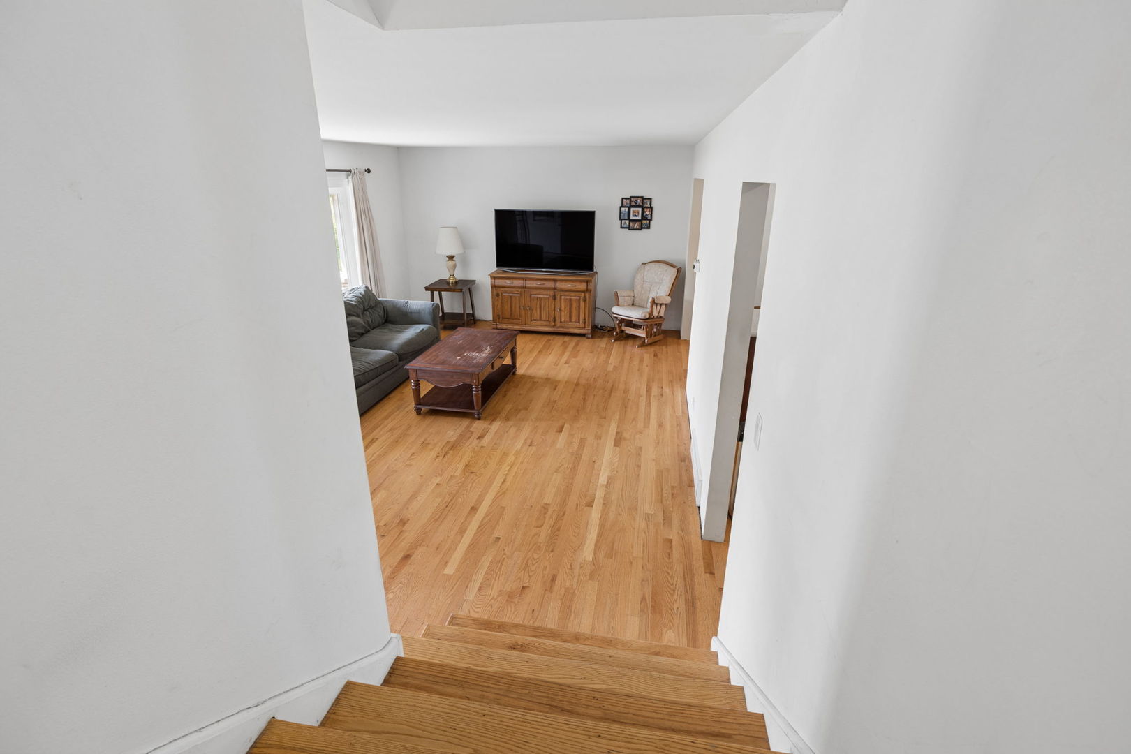 4415 Yender Avenue Property Photo 16