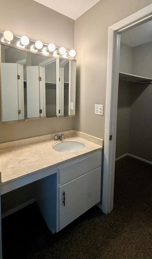 1009 Bayside Drive Property Photo 8